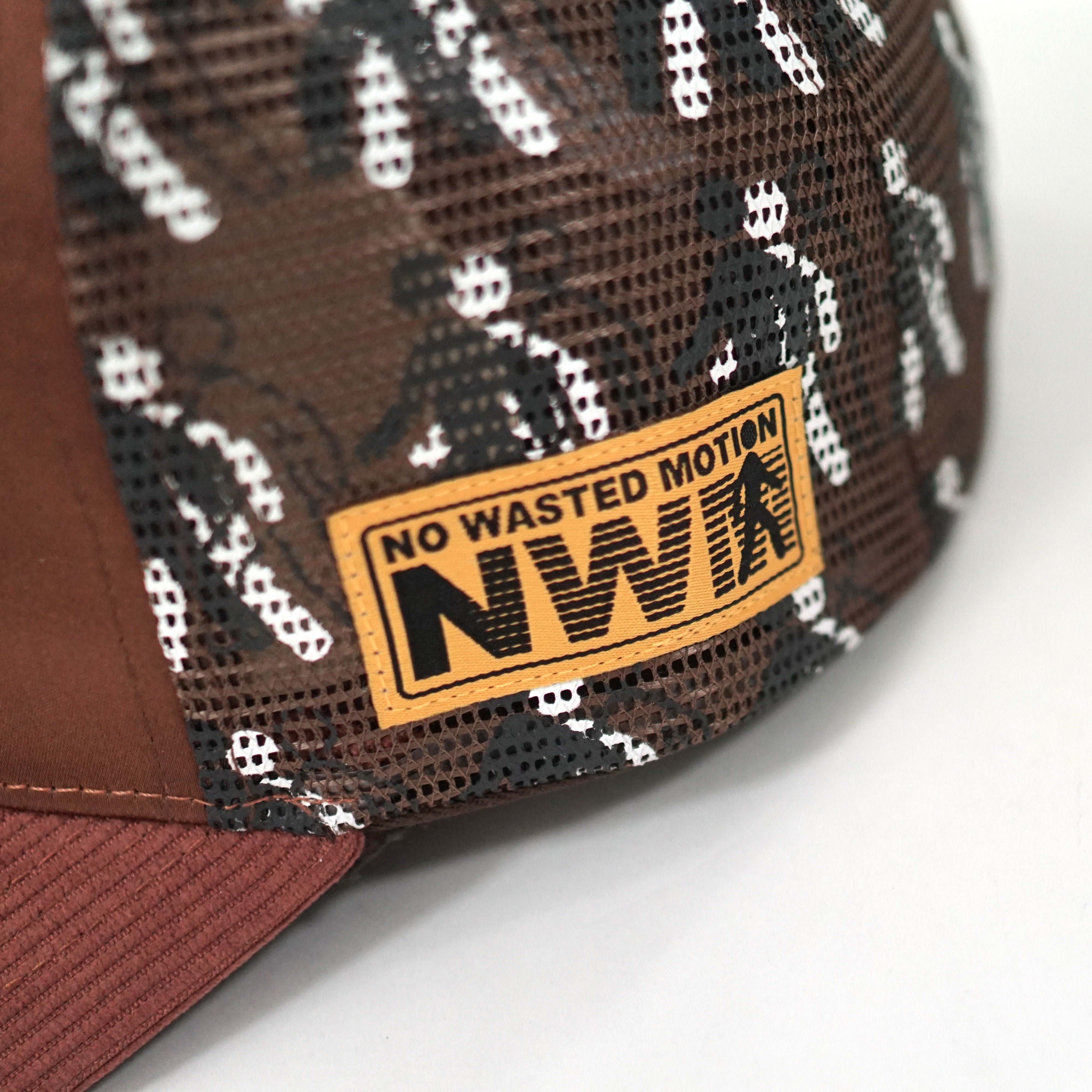 NWM: Rouge Runner Man Trucker Brown